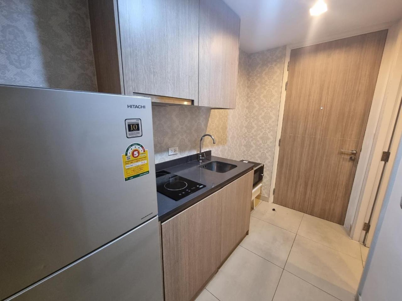 Unixx Condo Pattaya Near Walking Street Exterior photo